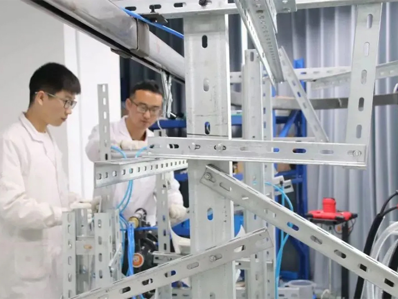 中機智能裝備創(chuàng)新研究院與駿騰發(fā)合作達成戰(zhàn)略伙伴